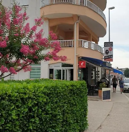 Pansion Matija לינה וארוחת בוקר 3*