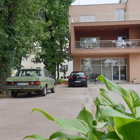 Pansion Matija לינה וארוחת בוקר Međugorje