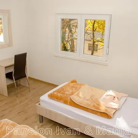 לינה וארוחת בוקר Pansion Matija